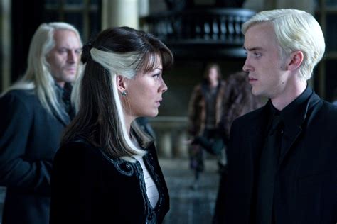 draco malfoy's mom|narcissa malfoy death.